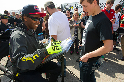 2015_SUZUKI_INDY_JAMES_2